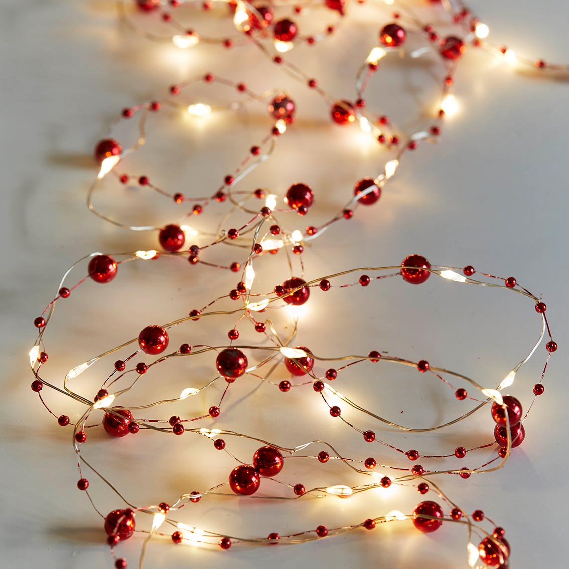 Botanical Holly Bead String Lights 3M 60L