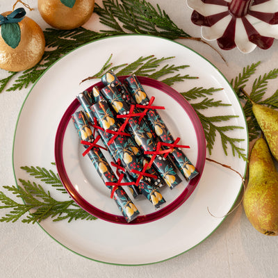 Partridge & Pear Christmas Saucer Crackers - 8 Pack | Christmas Decor |