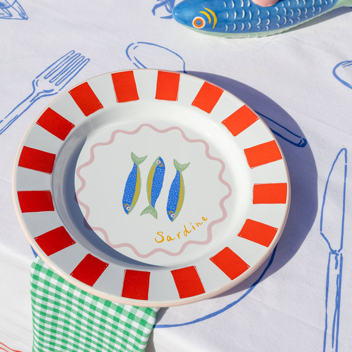 Bon Appetit Fish Enamel Plate - 25cm