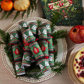 Folklore Green Mini Christmas Crackers - 8 Pack