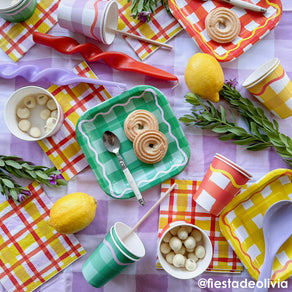 Everyone's Welcome Square Gingham Paper Plates - 12 Pack