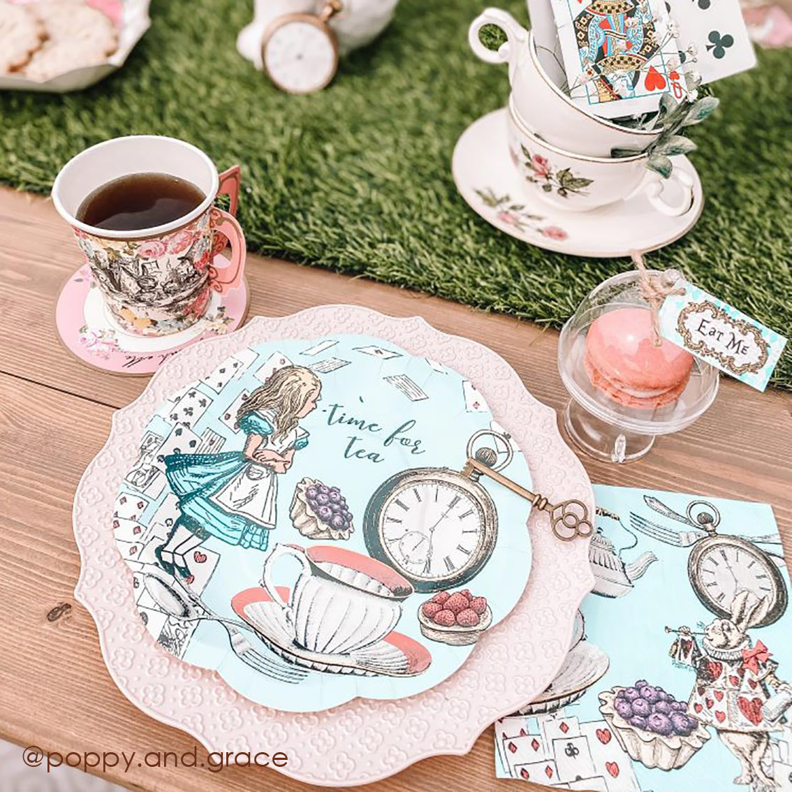 Alice in Wonderland Cups & Saucers Set