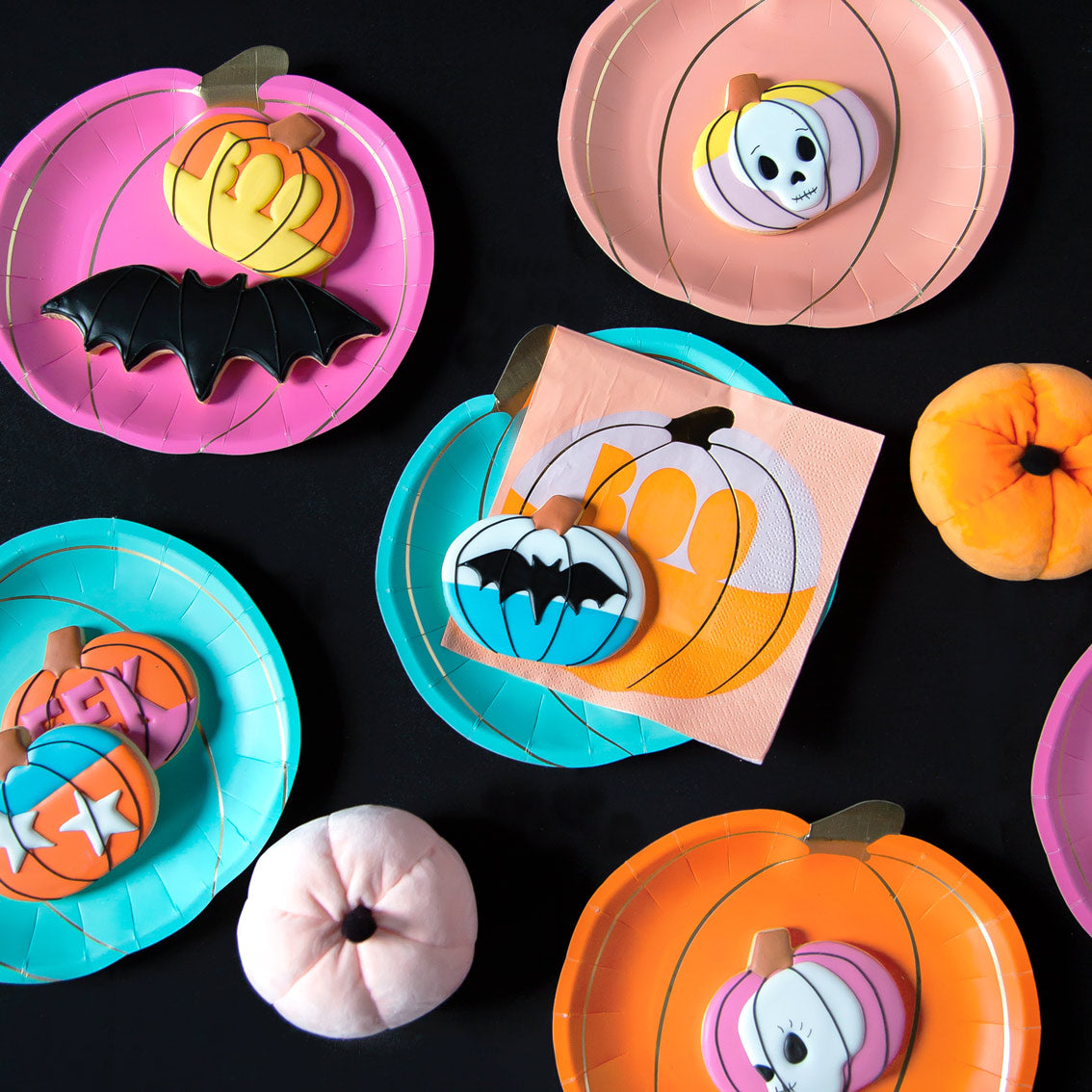 Halloween Pumpkin Paper Plates - 8 Pack