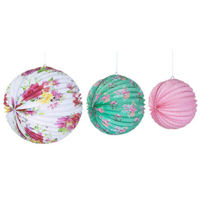 Truly Scrumptious Paper Lanterns